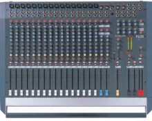 WZ316:2DX – 16 mic inputs plus stereo digital FX